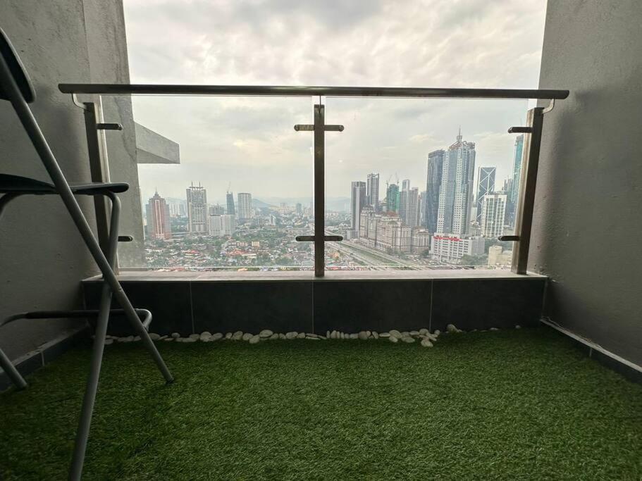 Legasi At Kampong Bahru With Full Kl View, 10Min Walk Train Station & Klcc Appartement Kuala Lumpur Buitenkant foto